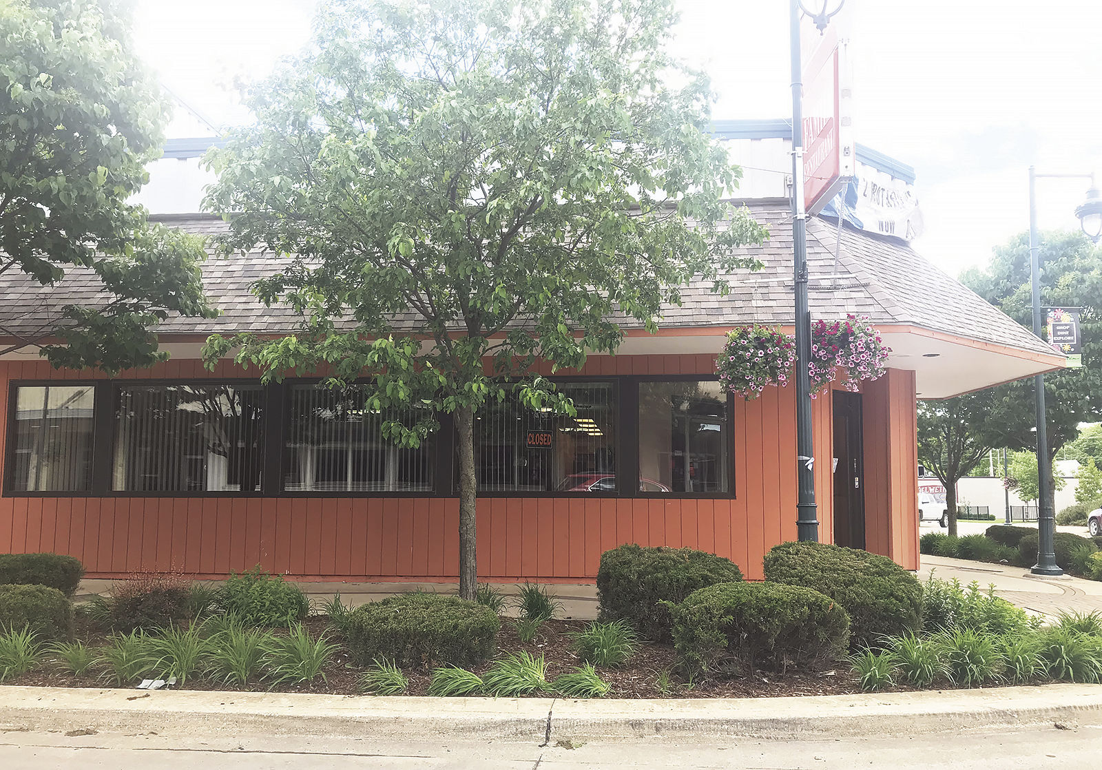 Ereta to open Friday